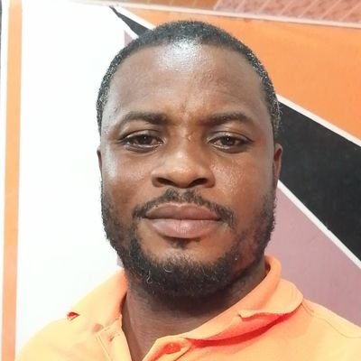 Eddie89983445's profile picture. Let love lead