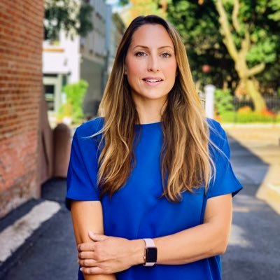 marianne237's profile picture. UK-NYC-LA. Music, travel, food, beach, sunset & dog lover. Ad nerd and magazine hoarder. Proud Auntie. Chief Communications Officer. Tweets my own.