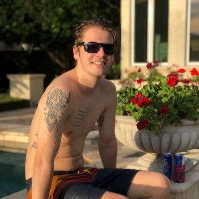 Jhanks1213's profile picture. Snapchat: JordanH13