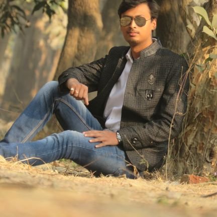i am a developer who likes to develop and enjoy in it i love my developing and i am interested in it a lot