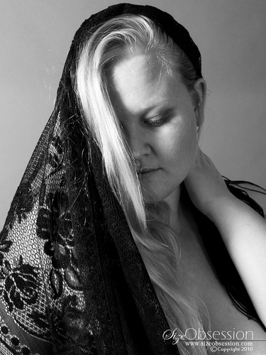 CyrenDivine's profile picture. BBW Model, Dominatrix, and Spicy Shenanigator!

https://t.co/unz2JicezB