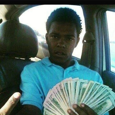 tkdadon23's profile picture. I’m chasing a bag 💰💰💰fukk the rest R.I.P Unc Eric