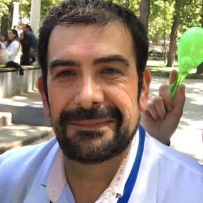 Enfermero,Gestor del Cuidado, Profesor, Magister(c) Gobierno  y Gestión Pública UV, Gestión de Calidad y Seguridad del Paciente, IAAS, Vigilancia Epidemiologia.