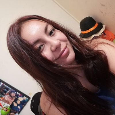 n_verar's profile picture. Nata + Viole