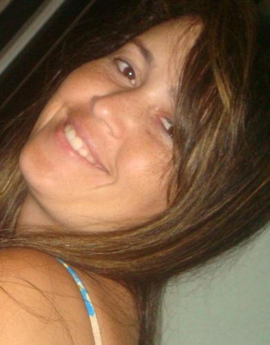 ♥ Pros pais Uma Criança
♥ Pra família Uma Garotinha
♥ Pros amigos Uma Super Amiga
♥♥♥ Quem se Define,se Limita!
♥♥♥ Cada um conhece a VIVI que merece!