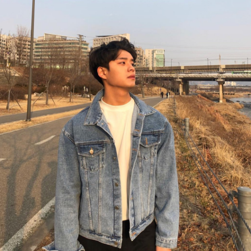 💫ーーーーー旅する21歳 / 大阪 / 広島 ーーーーーー 💫>>>夢はJチーム経営とボランティア事業<<<💫SNSで出逢った初期費用0円&スキル不要&スマホのみでスタートできるビジネスから成り上がり途中 (バイト時代の月収の17倍)(人数限定でコンサル募集) 💫主にインスタ