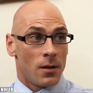 klevperez's profile picture. 