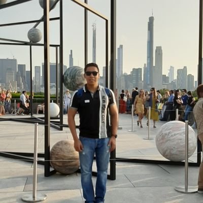 789Oswaldo's profile picture. 28| La mejor manera de evitar una tentación es cayendo en ella.