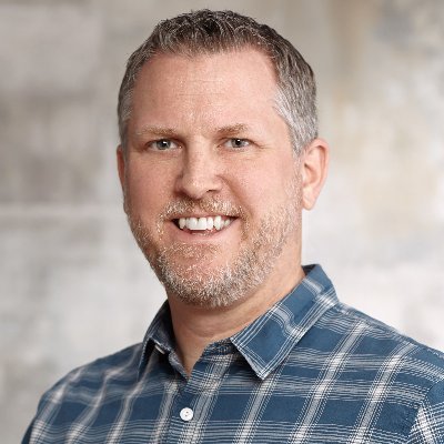 DRdesigns's profile picture. Senior-Level Ecommerce Marketing Strategist | Thought Leader & Speaker | Brand Transformation & Demand Generation Expert