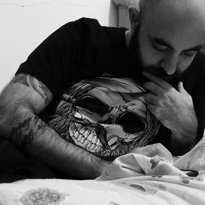 Rafael210488's profile picture. Cozinheiro e formado em História.