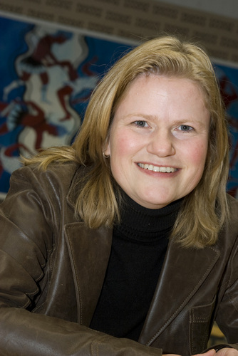 AstridHahnraths's profile picture. ROVL/Provincie Limburg, projectleider verkeersveiligheid, maakt van de nul een punt, lezen, koken, theater, partner, moeder van 3 dochters.