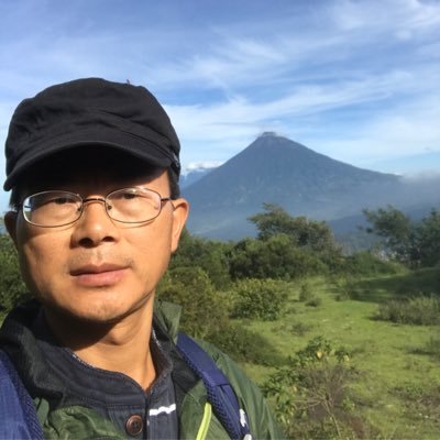 Alex2global's profile picture. 