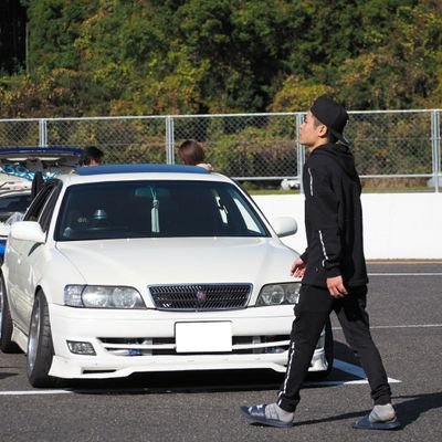 zumekko5's profile picture. 死因 : おっぱいで窒息死