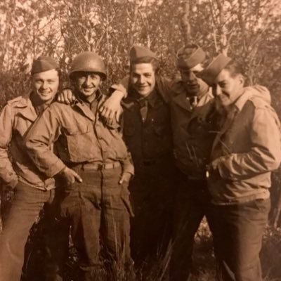 kellykateq's profile picture. Teacher. Picture Taker. Writer