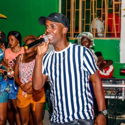 FanicarA's profile picture. NicarTainment
Fanicar Sacra award winning 2013/2014 for best HouseSong
bookings call :0793264825