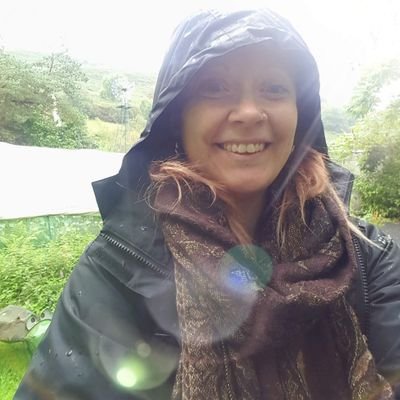 Green Building MSc student @centre_alt_tech & permaculture enthusiast w/ an interest in natural building, regenerative development & things that grow.