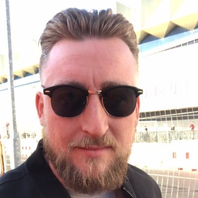 jaysonbooth's profile picture. A 🦊 and 💚