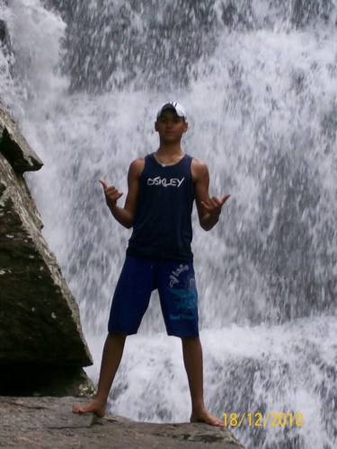 A VIDA E UM OBSTACULO TEMOS Q ENFRENTARMOS E SUPERA LOS   (amooooo vcs mores)