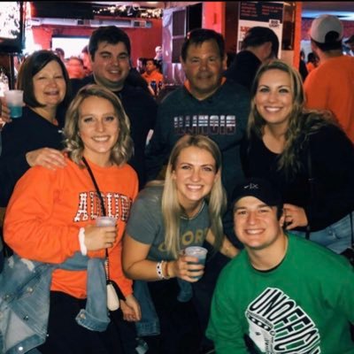 rpadjen12's profile picture. i-right wiggle 34 switch blade. University of Illinois ‘21.