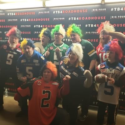 The official Account of the Wandering Glenns. The Grey Cup group that celebrates Kevin Glenn, who was a member of all 9 CFL teams! Insta: CFLWanderingGlenns