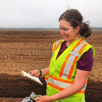 Bog lover, carbon fluxer. Find me in a canoe or in the library-- BSc McGill 2019, PhD candidate at Waterloo @ghglab. She/her