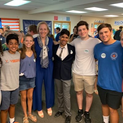 A grassroots coalition of students supporting @abigailspanberger for VA District 7🇺🇸 🔆 By students, for students 🍎