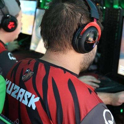 Valorant Coach for  @hyperiongg_ (LAN)

🇦🇷
Ex Pro PUBG,CS:GO & Valorant Player
business adquiring: mauro.rutkowski@gmail.com

HURACAN ♥