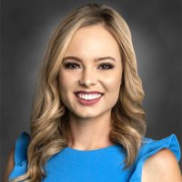 Lauren Clark(@LaurenCFox10) 's Twitter Profileg