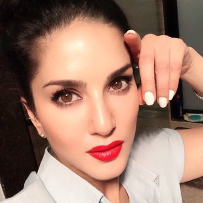 Barbarakinso's profile picture. Sunflower 🌻