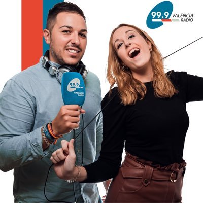 Escúchanos de 18.00 a 20.00 de lunes a viernes en la 99.9 Valencia Radio