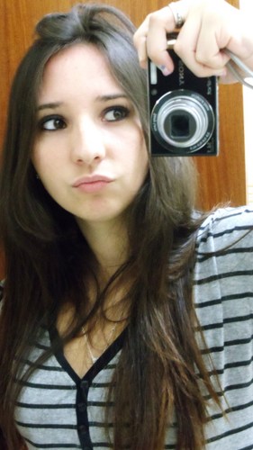 fefe_titi's profile picture. 