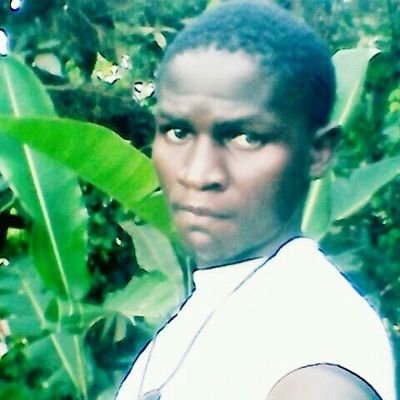 am a cool nice guy who loves making friends i love sports  barcelona fc &vipers fc Uganda 0790563926 &0785610195