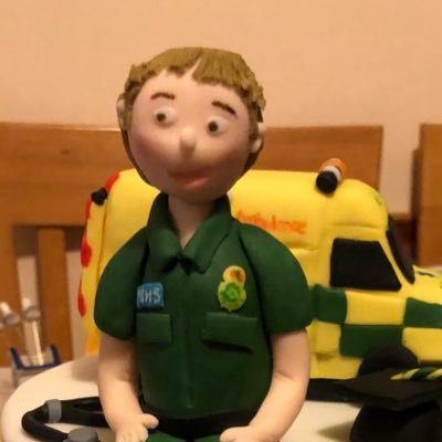 Irish working in the UK, Member @ParamedicsUK @GeriSoc , This is a personal account.
