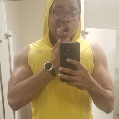 Twitch affiliate:Bringing great gameplay to a screen near you. 6'3 , 250 type of guy, #teamItAintRiteIfItAintLite, #AlonzoFromCAU