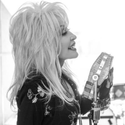 The official Twitter fan page for Dolly Parton