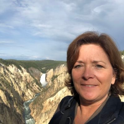 Profile Picture of Sheri Spivey (@SpiveySheri) on Twitter