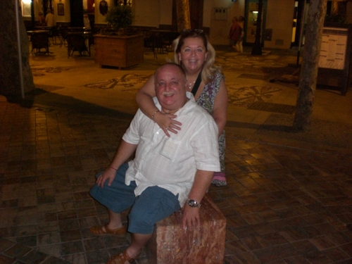 Live in Bury, Wife, Mum & Grandma. works for @Clive_Anthony Loves Travel, Loves Nerja, good food, good wine and good company. loves life!!!