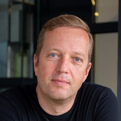 Head of Partner Programs and Marketing, Microsoft Deutschland GmbH. Marketing & Communications Expert