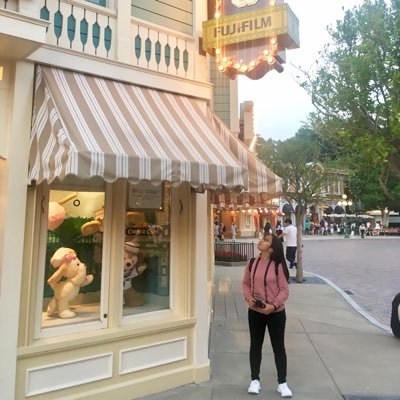 ndnchrst's profile picture. WANDERLUST!