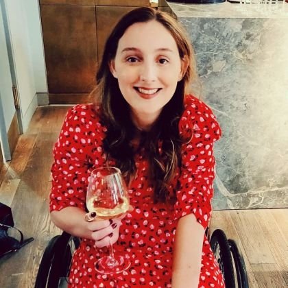 Fashion loving wheelchair user. Pro-disability model and artist. Nice dresses, amazing shoes and sitting down style. C6 spinal injury.

IG @sittingdownstyle