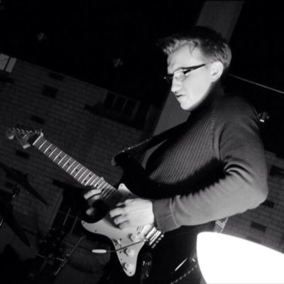 mc_musician's profile picture. Guitarist, Musician and Music Teacher 😎🎸🤟🏻 Apple Teacher 🍎