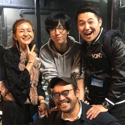 ●ネットもいいですが地上波のテレビを見て下さい●全国ネットのテレビもいいですがローカルのテレビを見て下さい●福岡の朝番組→九州の深夜生番組→福岡の朝番組(2回目)と深夜ラジオ番組と4時間生放送ラジオ番組●TVディレクター(本業)とラジオの調整する人●フリーランス / Keep breathin' / 独り歩きムカデくん