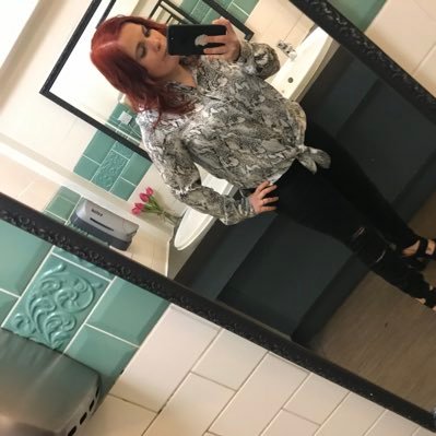 emilyshez's profile picture. 27/Hull