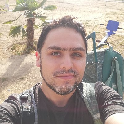 davidmriveras's profile picture. Now with beard