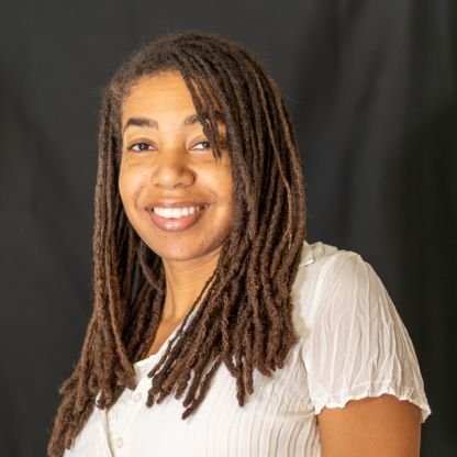 MrsQuinoa's profile picture. Blogger, Writer, Artist and Promoter.