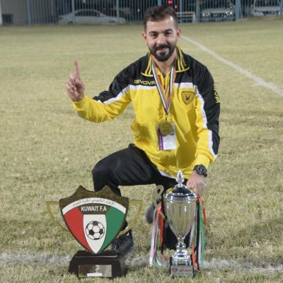 مدرب كرة قدم في نادي القادسية⚽️💛