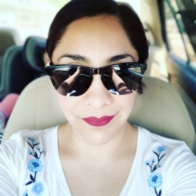 BrendaValrin's profile picture. “El secreto de la felicidad es hacer sólo aquello con lo que uno disfruta” ****Ser vegano es chido 🌱😎****
