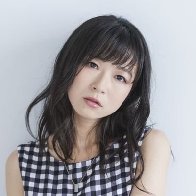 フリーモデル。BIGOLIVE配信者。ミセスコンテスト経験→ウォーキングアドバイザー。シングルマザー。 フォローお気軽にどうぞ。お仕事・撮影モデルご依頼はDMにて。
電子チェキ販売→https://t.co/q7hy8Opf5R