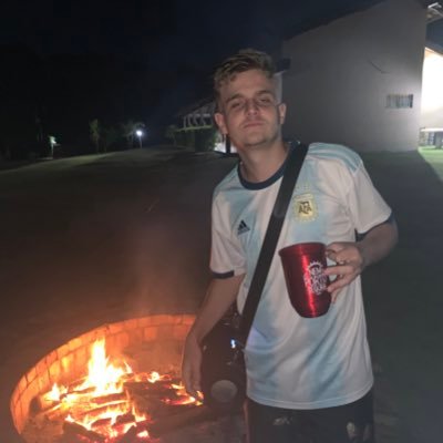 IsoppoLuca's profile picture. 