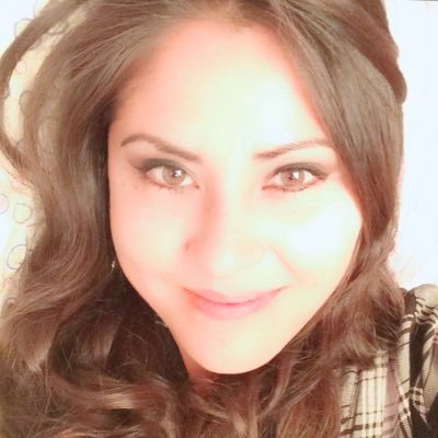 carolazturizaga's profile picture. Muy feliz